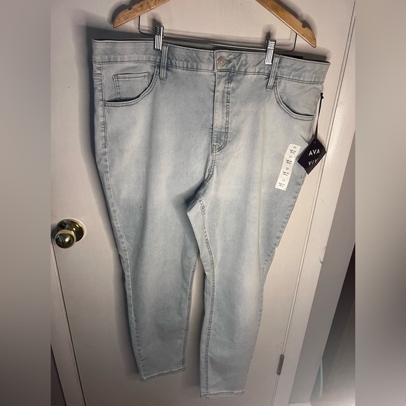 Ava & Viv Skinny High Rise Lightwash Jeans Women’s Size 22 - Picture 1 of 5